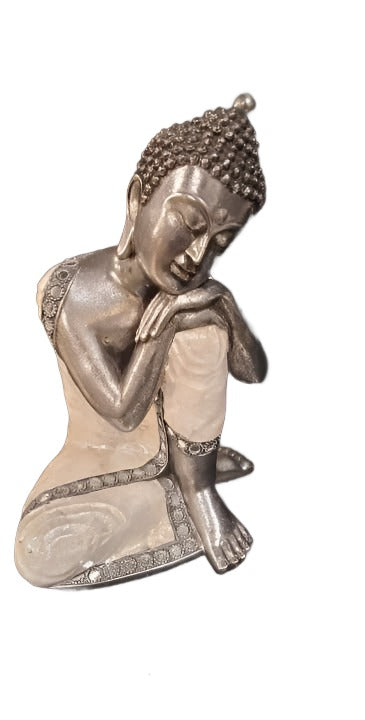 Stytta | Buddha, silfur og hvít (Mother of pearl sleeping Buddha), hæð 30cm.